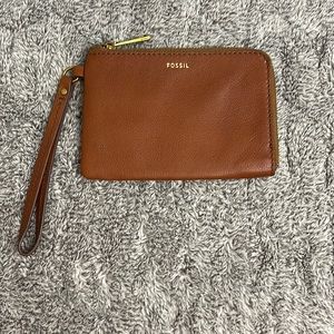 NEW Fossil leather wristlet wallet